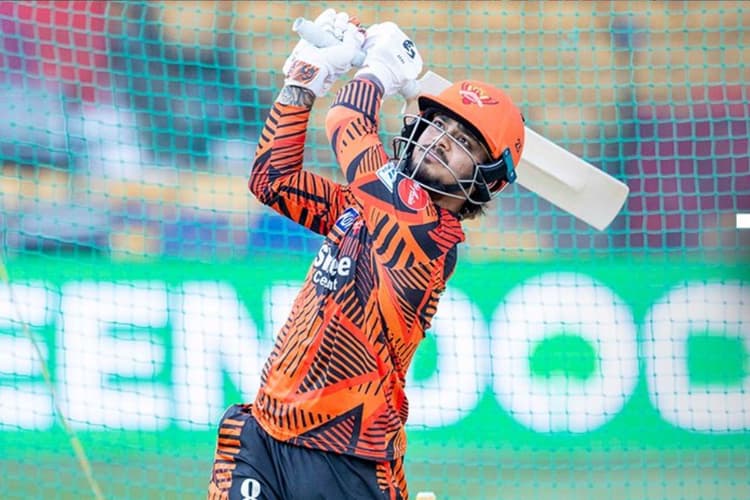 IPL 2026: पहले ही मैच में इतिहास रचेंगे ईशान किशन, ऐसा करने वाले बनेंगे पहले भारतीय