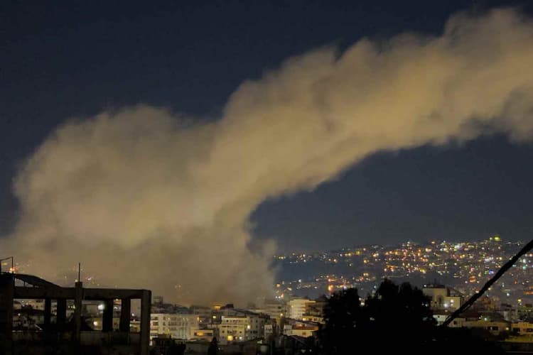 Israel Strike: लेबनान पर इजरायल का हमला, 31 की मौत