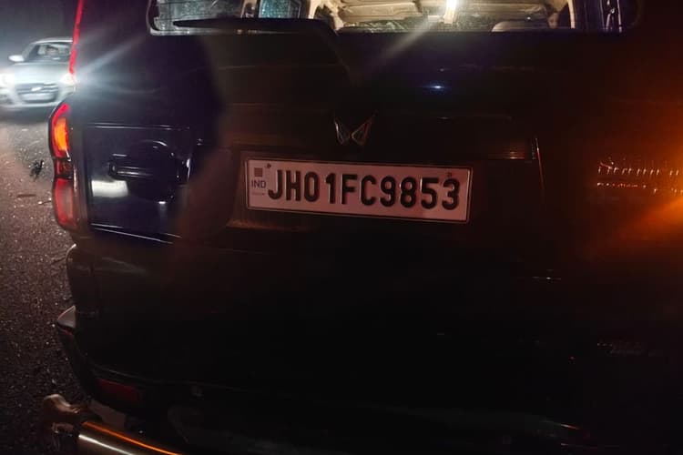 लोहरदगा में काल बनी स्कॉर्पियो: कचमच्ची के पास बाइक से सीधी भिड़ंत, दो युवकों की मौके पर मौत