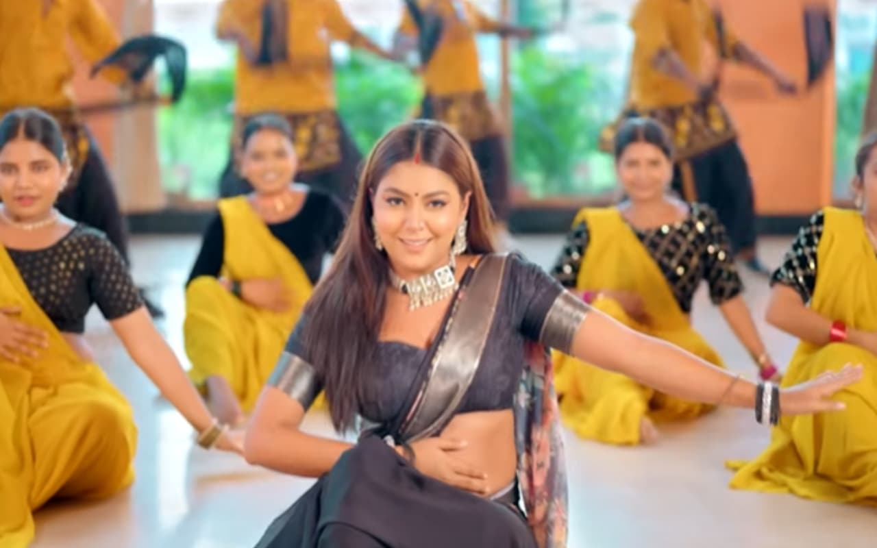 Mahi Shrivastava New Bhojpuri Song Mehar Ke Muh Nirekh Ke