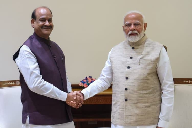 पीएम मोदी ने बिरला को लिखा पत्र, अविश्वास प्रस्ताव को लेकर कांग्रेस पर बोला तीखा हमला