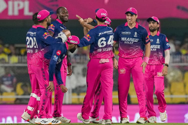 RR vs CSK: 20 ओवर नहीं खेल पाई चेन्नई, 127 रन पर ऑलआउट हुई टीम