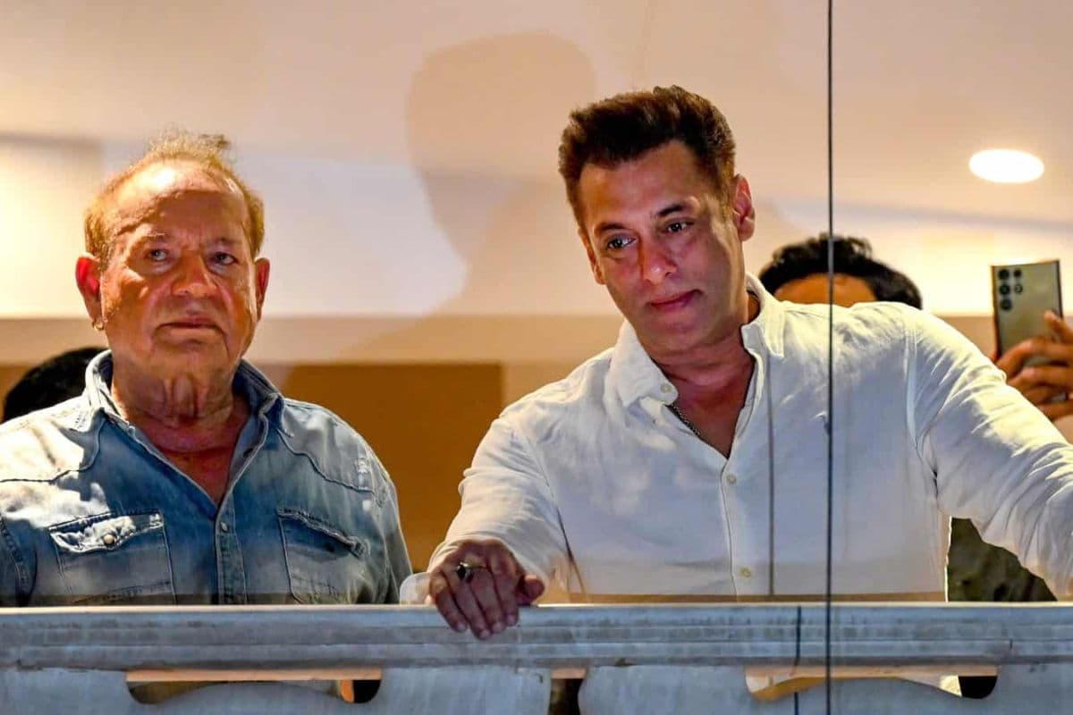 Salim Khan Health Update brain clot treatment lilavati hospital salman khan Salim Khan Health Update brain clot treatment lilavati hospital salman khan