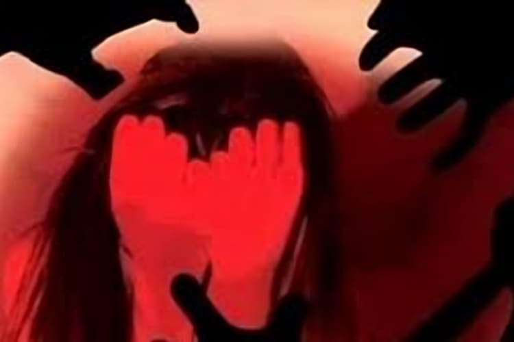 कुएं से मिली नाबालिग की लाश, गैंगरेप के आरोपों और पुलिस के दावों के बीच उलझी गुत्थी