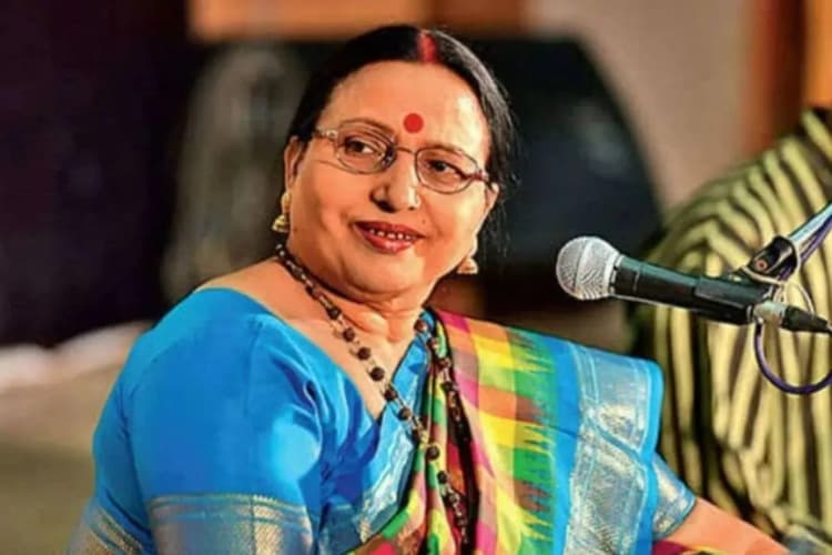 शारदा सिन्हा के इन 5 गानों के बिना अधूरी है चैती छठ की रौनक, आप भी देखें