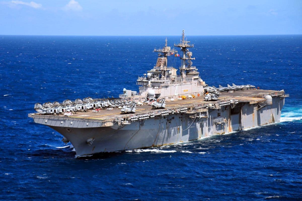 ईरान पर ग्राउंड अटैक की तैयारी? 8000 अमेरिकी सैनिक और USS बॉक्सर समेत 3 जंगी जहाज रवाना