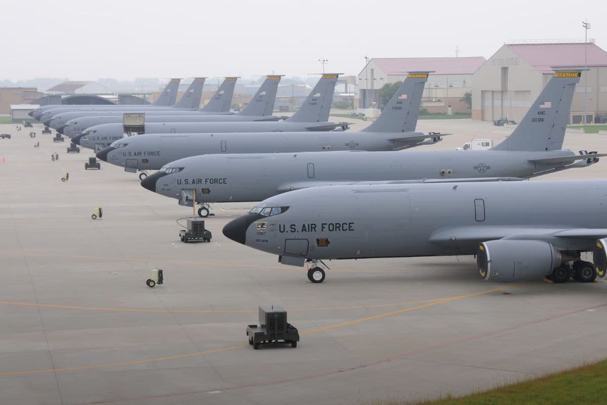 Us air force planes damaged iranian missile strike saudi arabia