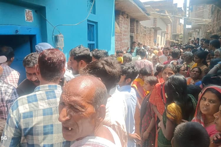 बिहार में दो भतीजे और एक भतीजी की हत्या कर चाचा ने खुद का भी रेता गला, 15 दिनों से चल रहा था विवाद