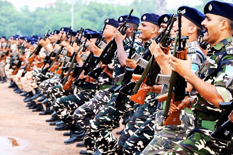 केंद्रीय बलों की 30 कंपनियां कोलकाता में होंगी तैनात, मुर्शिदाबाद और मेदिनीपुर में ऐसी रहेगी सुरक्षा