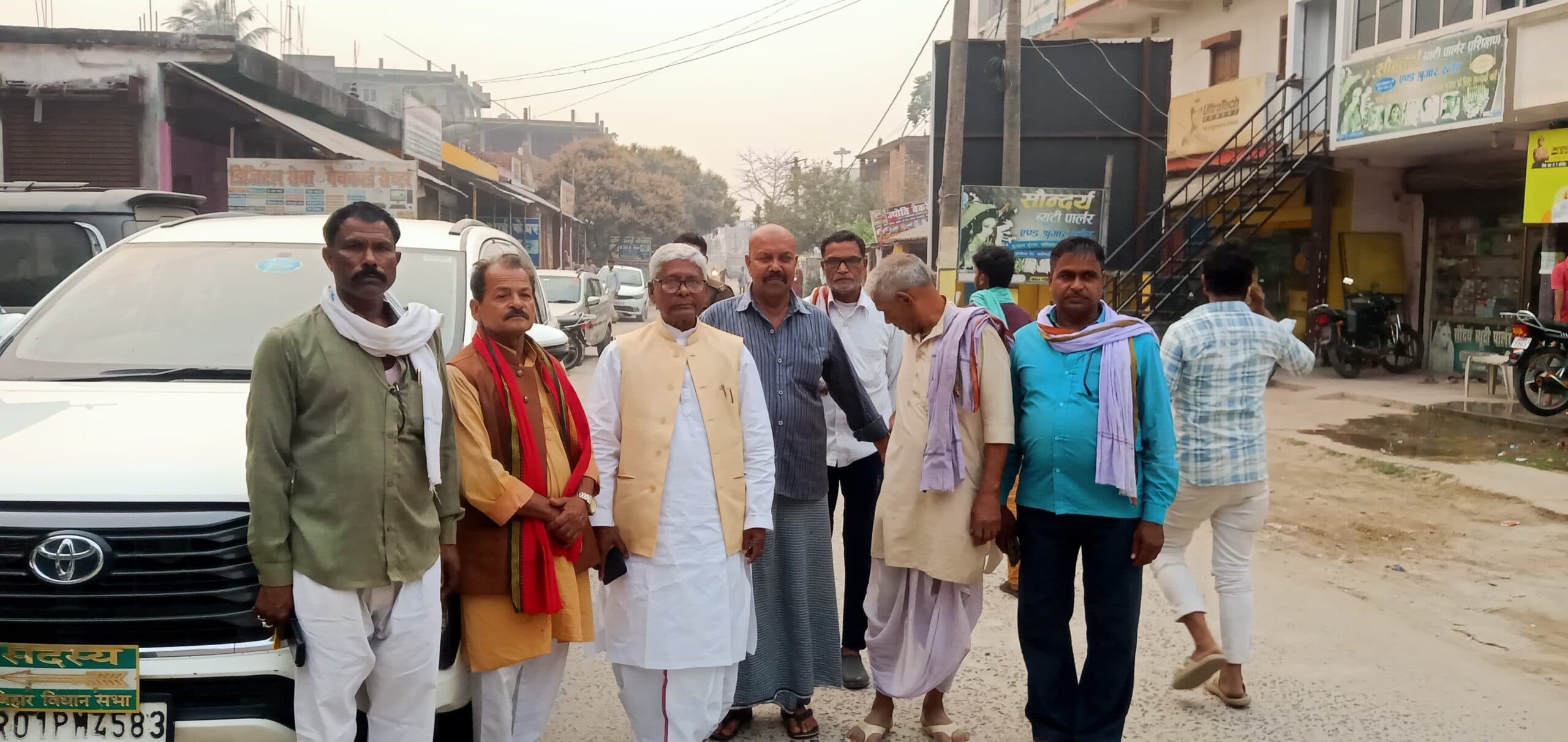 विधायक के नेतृत्व में सीएम के आगमन की चल रही तैयारियां