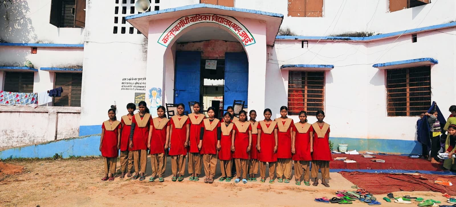 कस्तूरबा विद्यालय की बेटियों के सपनों पर ब्रेक, टाइप-4 न बनने से आठवीं के बाद रुक जाती है पढ़ाई