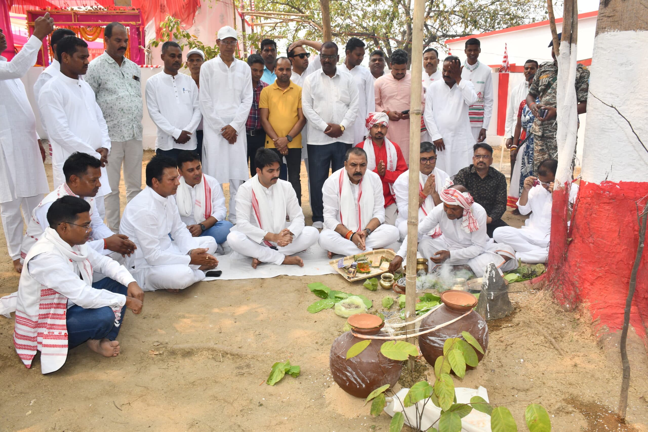 Bokaro News : पुलिस लाइन में दिखा सरहुल का उल्लास