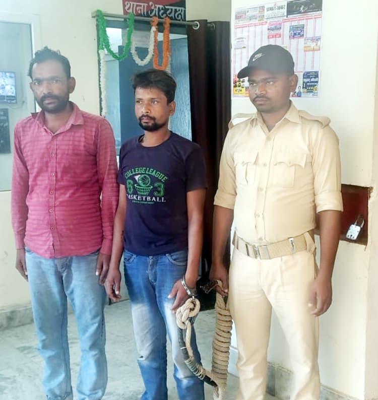 नशे में हंगामा करते दो धराये