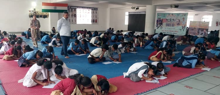 बिहार गौरव क्विज प्रतियोगिता में दो समुूह में 202 बच्चे हुए शामिल