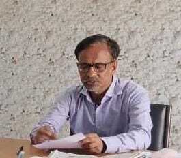 कारोबारी के यहां छापेमारी, 22 घरेलू गैस सिलेंडर जब्त