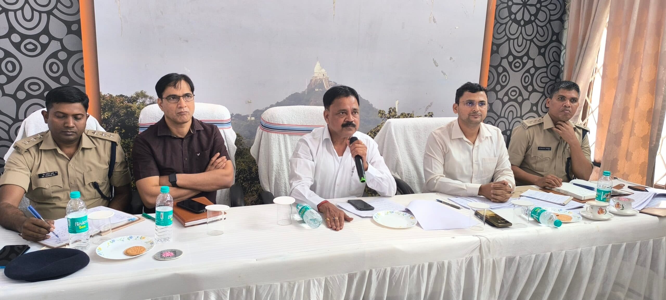 Giriidh News :रामनवमी में दुरुस्त रहेगी सभी व्यवस्था : सुदिव्य कुमार