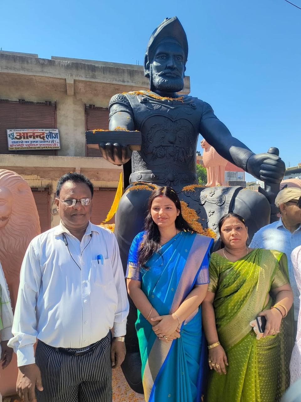 लघु शिलालेख के साथ अब सम्राट अशोक की प्रतिमा का अवलोकन करेंगे जिलेवासी