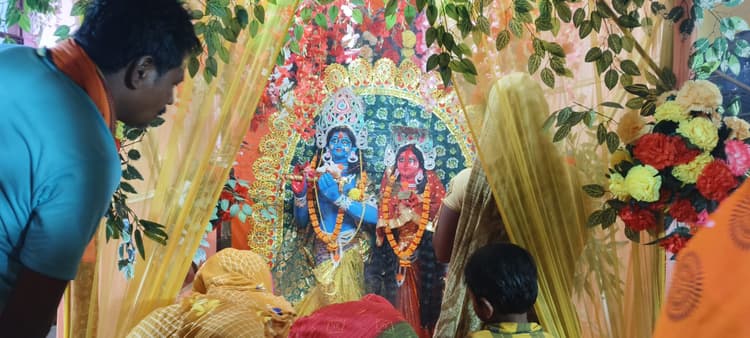 48 घंटे अखंड हरिनाम संकीर्तन का भव्य समापन