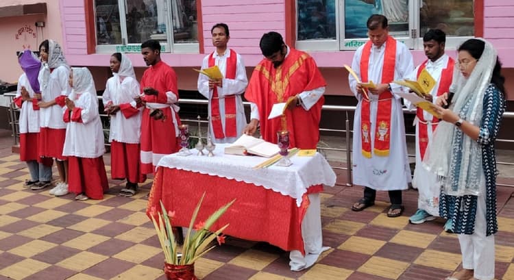 Bokaro News : धूमधाम से मनाया गया खजूर पर्व