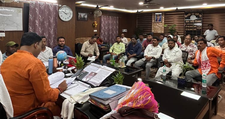 Bokaro News : कचरा प्रबंधन सुदृढ़ बनाने पर दिया जोर