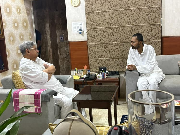 Nitish Politics : जेडीयू में ‘निशांत युग’ तय! नीतीश की गैरमौजूदगी ने कर दिया सब क्लियर?