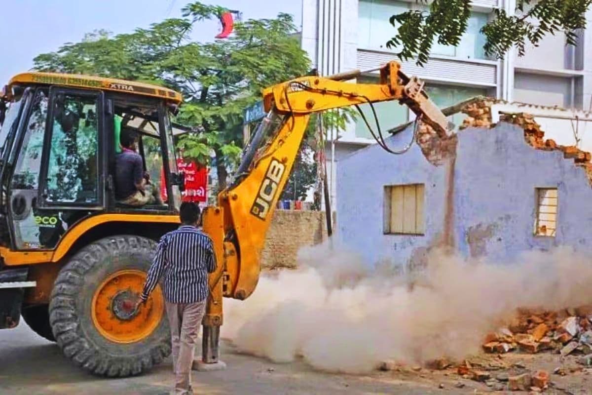 patna bulldozer action patna bulldozer action
