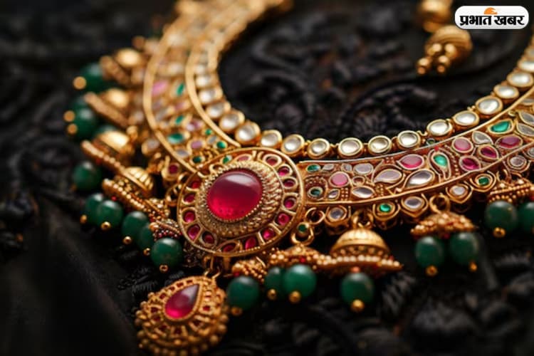 ग्लोबल मार्केट में चमका सोना, भारतीय बाजार में चांदी के दाम गिरे, जानें क्या है आज का अपडेट