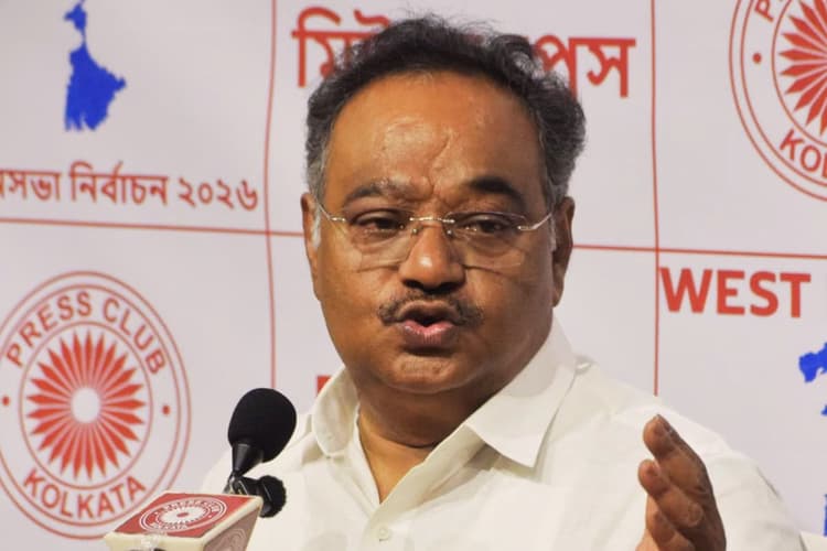 पत्रकारों के लिए BJP की बड़ी घोषणा- बंगाल में सत्ता मिली तो हर महीने देंगे 5000 रुपए