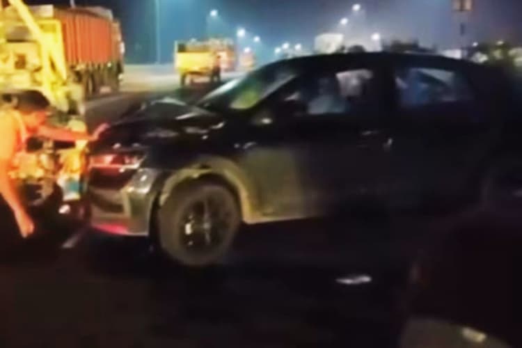 बंगाल चुनाव 2026 से पहले भाजपा प्रत्याशी की गाड़ी दुर्घटनाग्रस्त, बाल-बाल बचे राजू पात्रा