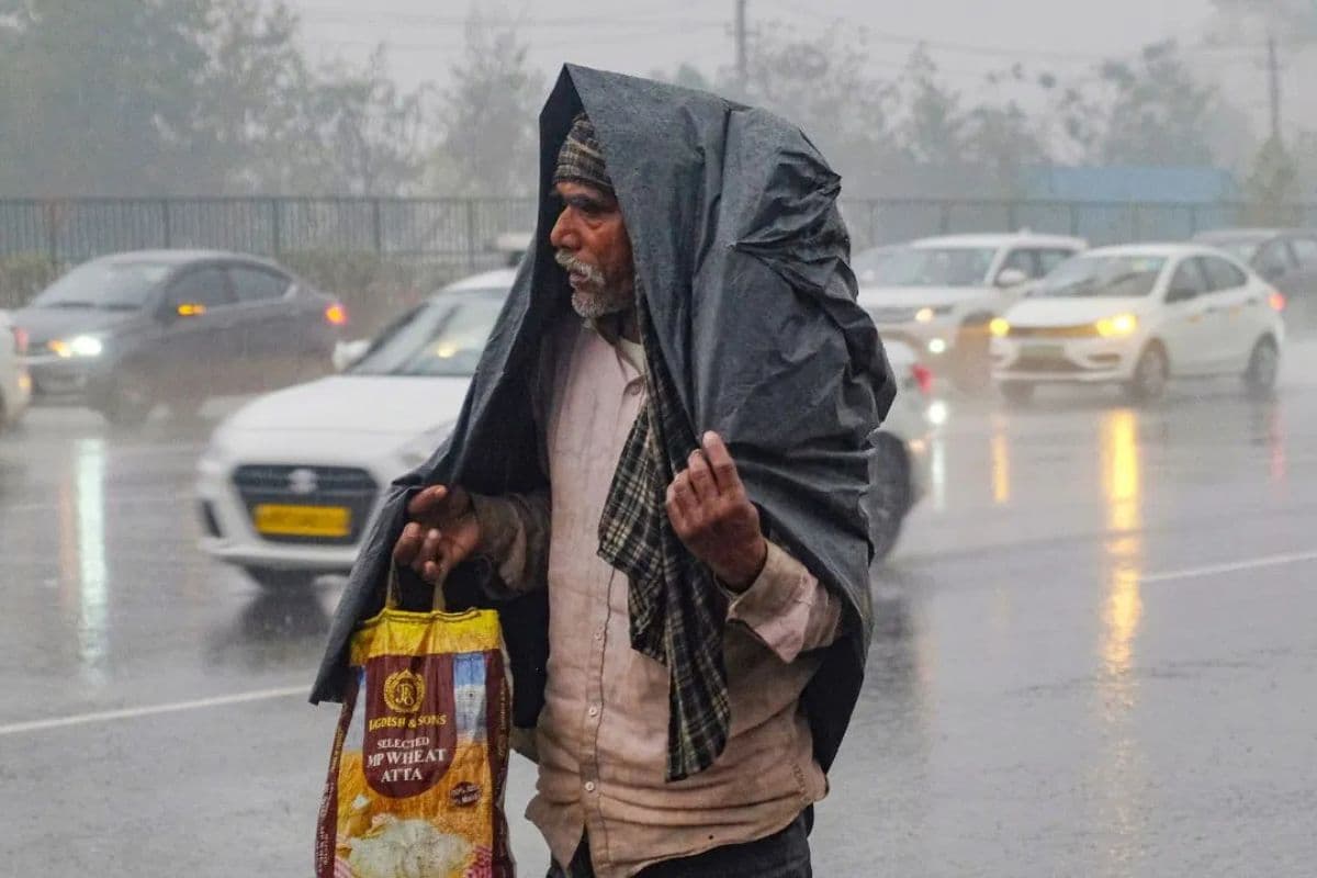 बिहार में 60KM की रफ्तार से आएगी आंधी, 12 जिलों में ओला गिरने का ऑरेंज अलर्ट