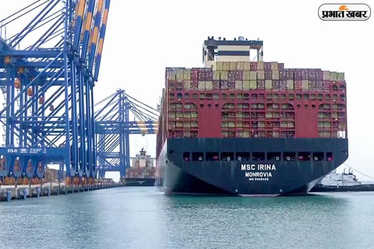 ट्रंप की नाकेबंदी से तेल बाजार में हड़कंप, कच्चे तेल की कीमतें $104 के पार