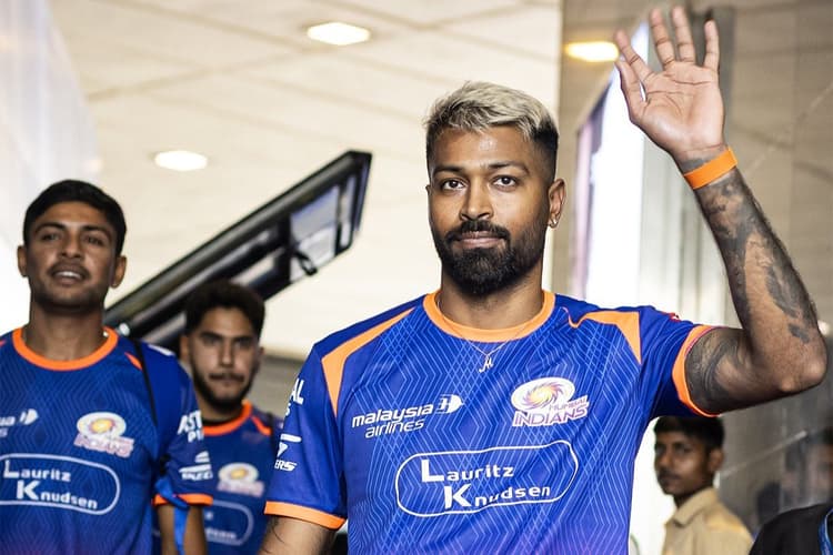 DC के खिलाफ क्यों नहीं खेल रहे हार्दिक पाड्या, सूर्या को दी गई MI की कप्तानी