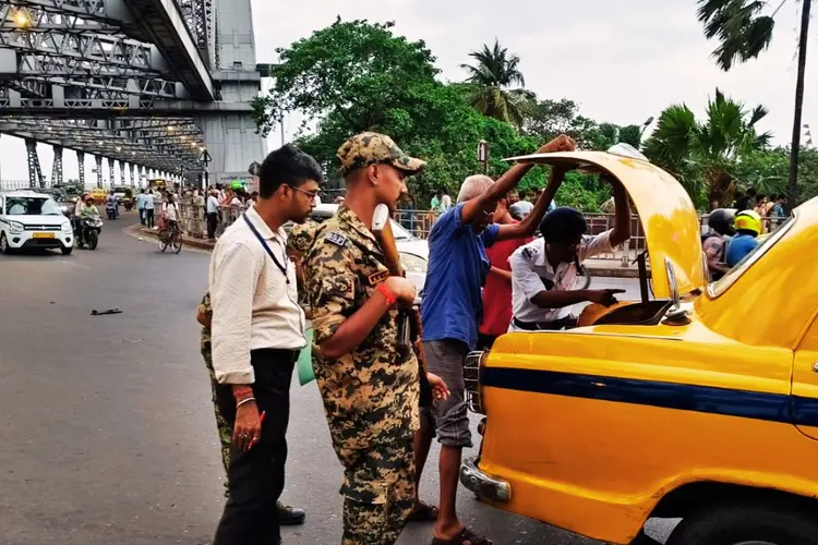 अभेद्य किले में तब्दील कोलकाता, खिदिरपुर से पोर्ट तक चप्पे-चप्पे पर पहरा, अंतिम चरण के लिए सुरक्षा बल ‘सुपर अलर्ट’