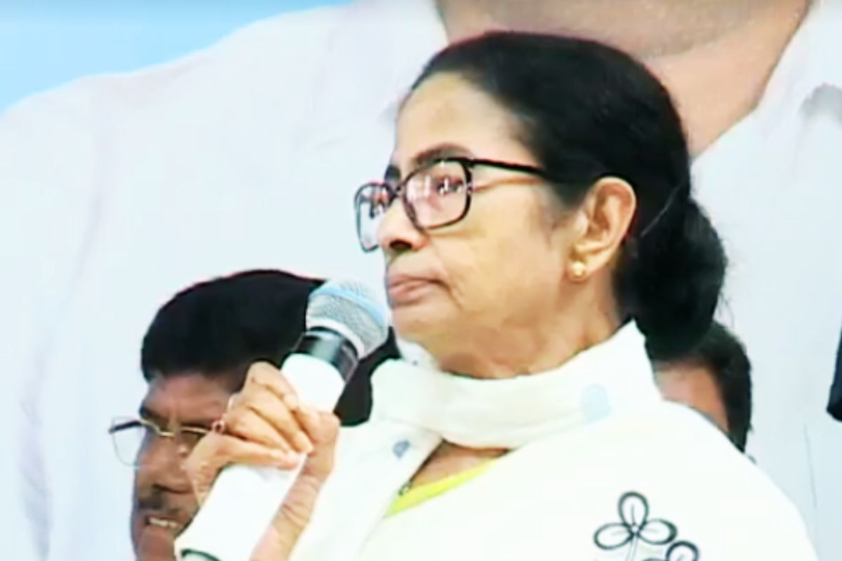 ममता बनर्जी ने TMC उम्मीदवारों को किया अलर्ट, कहा- नामांकन रद्द करने की रची जा रही साजिश