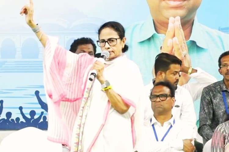 बंगाल को टारगेट किया तो दिल्ली को भी नहीं छोड़ूंगी, कालना में टीएमसी की रैली में बोलीं ममता बनर्जी