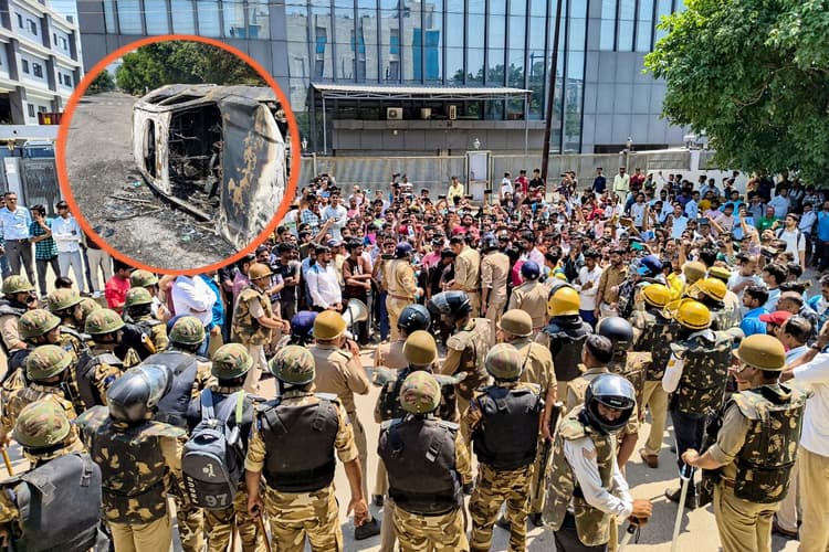 Video : नोएडा में सैलरी बढ़ाने की मांग पर बवाल, गाड़ियां तोड़ीं, आंसू गैस के गोले छोड़े गए