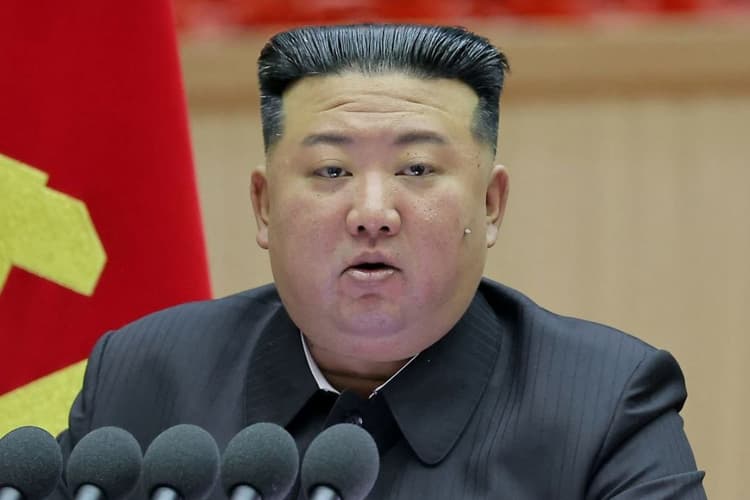 नॉर्थ कोरिया का 7वां मिसाइल टेस्ट: क्या ईरान की जंग का फायदा उठा रहे किम जोंग? समुद्र में दागीं कई बैलिस्टिक मिसाइलें