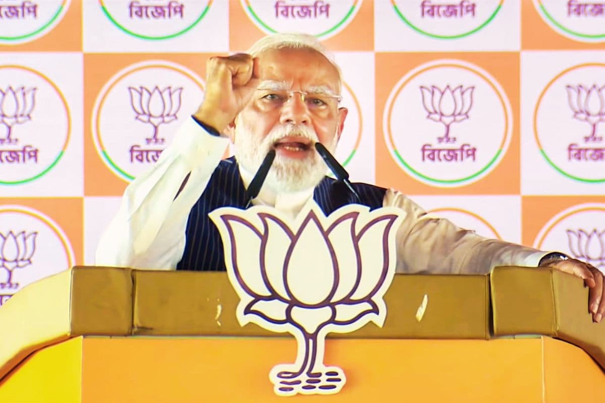 पानीहाटी में गरजे पीएम मोदी- 92 प्रतिशत वोटिंग ने टीएमसी के ‘महाजंगलराज’ के अंत पर लगायी मुहर