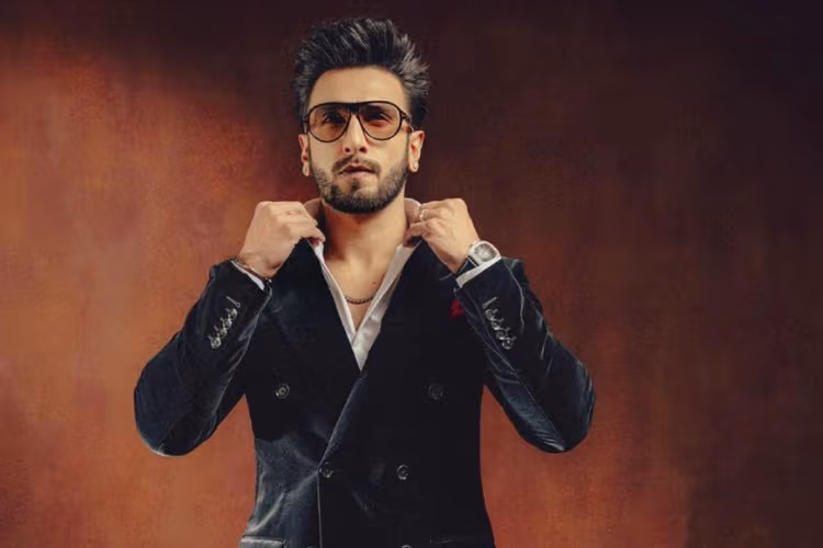 Pralay: धुरंधर 2 के बाद ‘प्रलय’ में जॉम्बी से भिड़ेंगे रणवीर, साउथ की इस एक्ट्रेस संग बनेगी जोड़ी