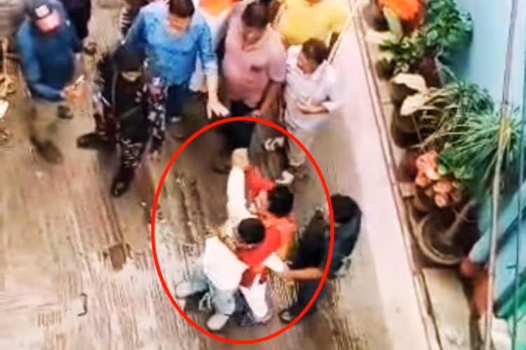 हावड़ा में आपा खो बैठे भाजपा प्रत्याशी रुद्रनील घोष! चुनाव प्रचार के बीच छिड़ा ‘नारा युद्ध’, वीडियो वायरल