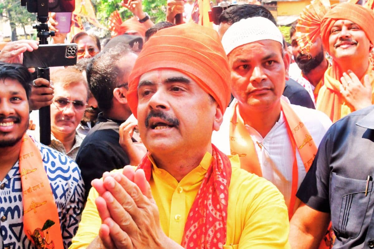 शुभेंदु अधिकारी का ‘हिंदुत्व’ अवतार : श्रीखोल बजाकर संकीर्तन और 500 किमी का सफर, 35 साल तक नहीं देखी फिल्म