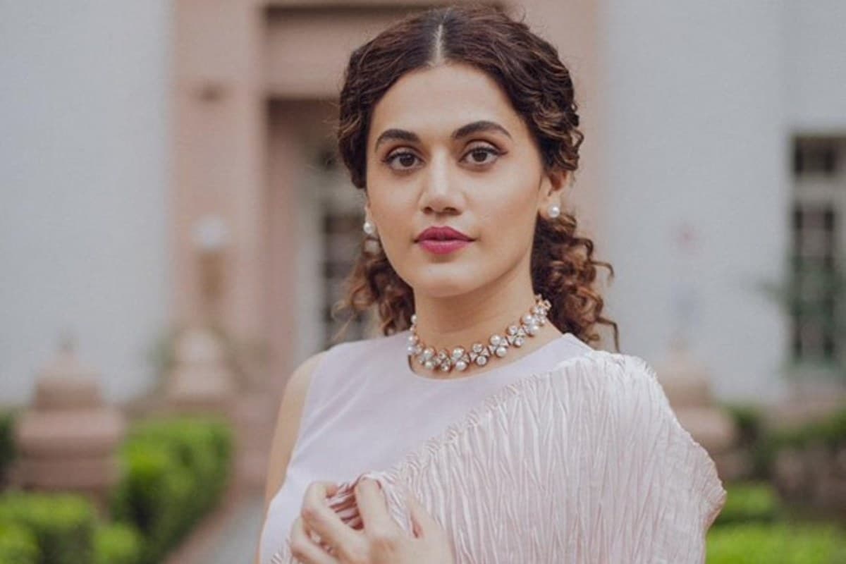 Taapsee Pannu Gandhari Movie netflix movie action blindfold role Taapsee Pannu Gandhari Movie netflix movie action blindfold role