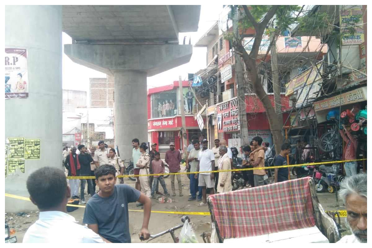Samastipur news: दलसिंहसराय में मोबाइल छिनतई के दौरान फायरिंग, युवक घायल