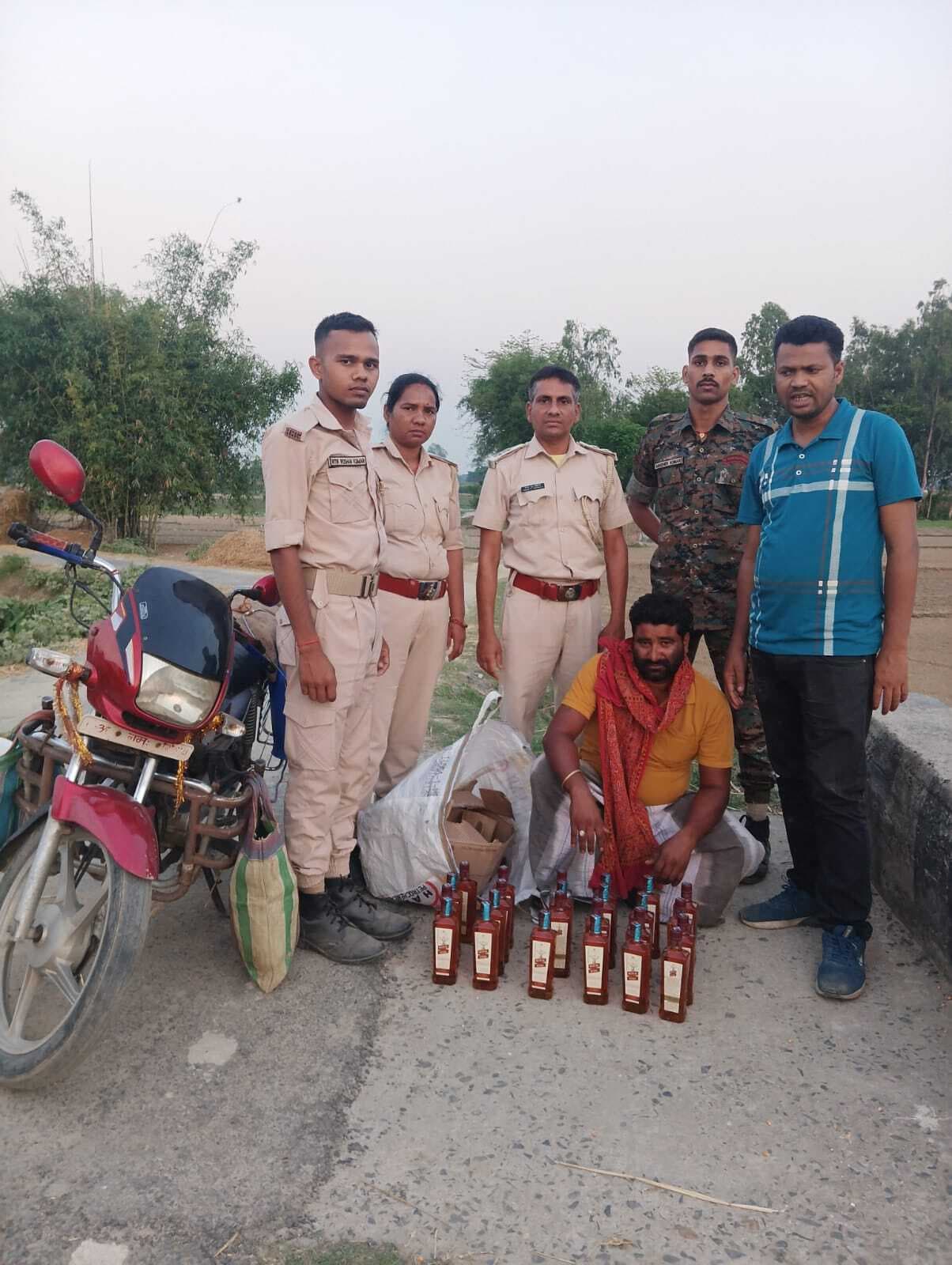 15.500 लीटर शराब के साथ तीन गिरफ्तार