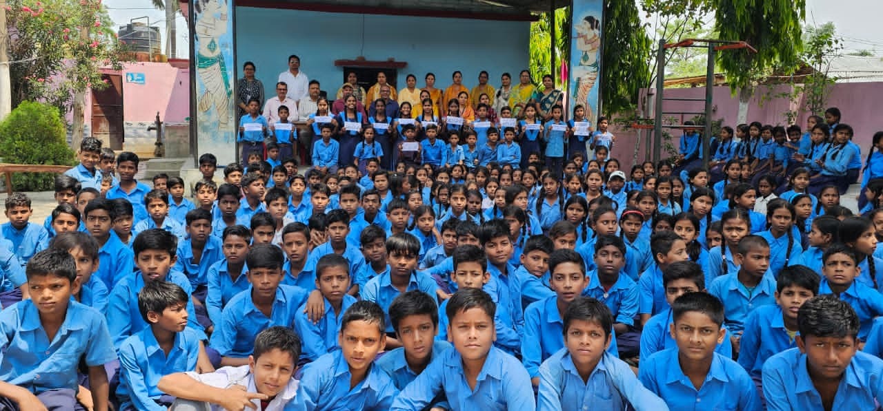 मध्य विद्यालय काशिमपुर की छात्रा खुशी प्रधानमंत्री व आशीष बने शिक्षा मंत्री