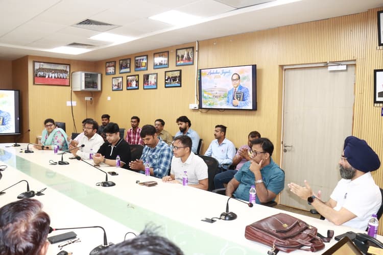 एम्स में समारोहपूर्वक मनायी गयी बाबा साहेब की जयंती