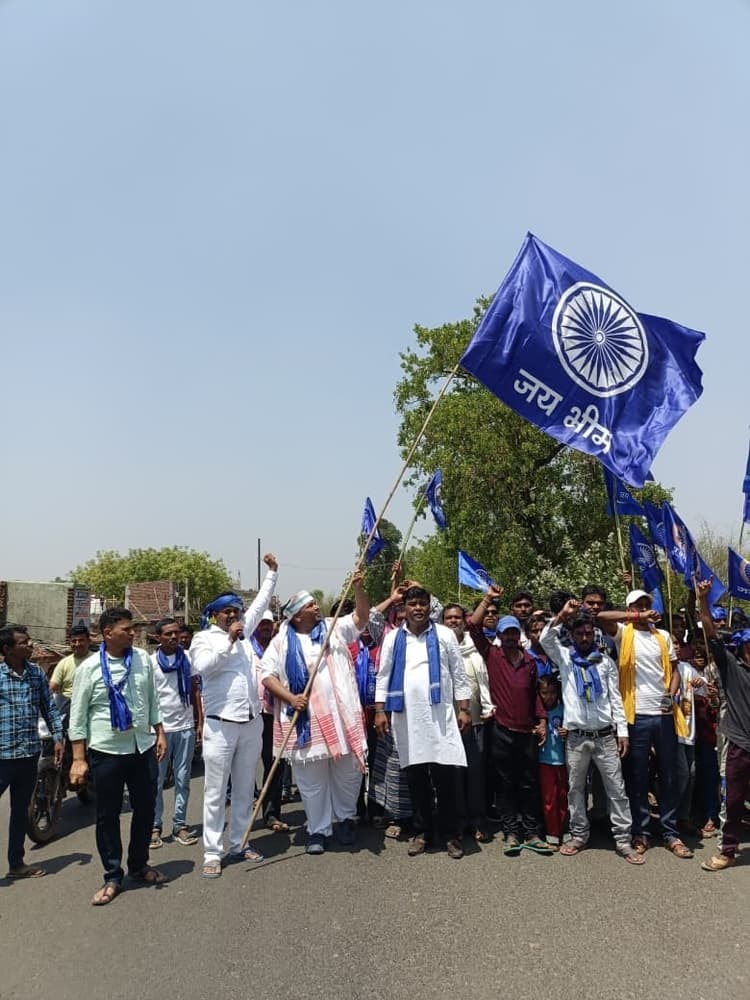 सारवां : रैली निकालकर समानता के सिद्धांत के युग पुरुष को किया याद