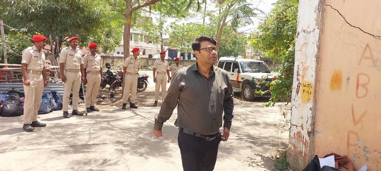 सहायक शिक्षा विकास पदाधिकारी की परीक्षा प्रथम दिन संपन्न