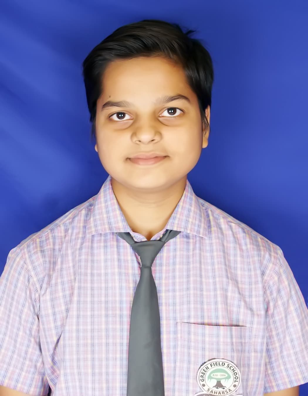 आशी मिश्रा ने 96 प्रतिशत अंक लाकर विद्यालय का बढ़ाया मान