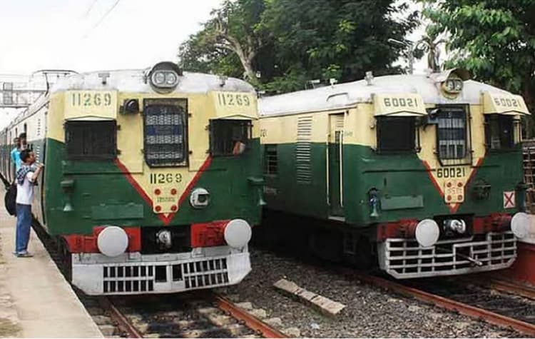हावड़ा डिवीजन की 40 ट्रेनें आज रद्द, कई लोकल ट्रेनें भी नहीं चलेंगी